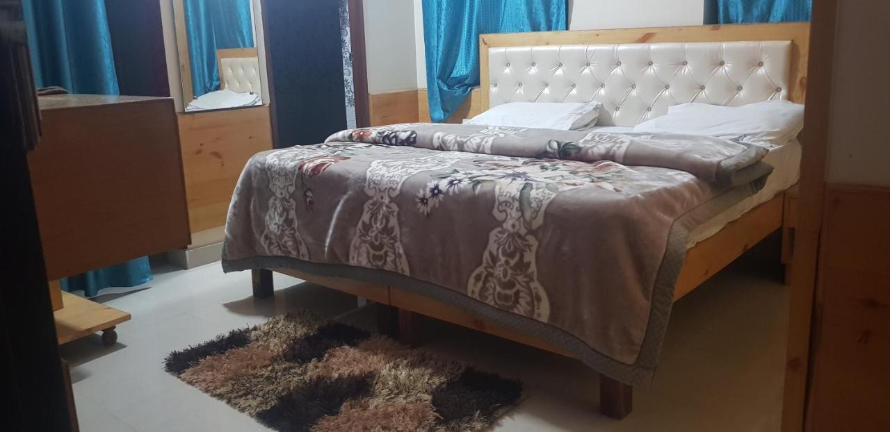 Forest Inn Home Stay Ντεχραντούν Εξωτερικό φωτογραφία